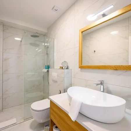 Boutique Kican 4*